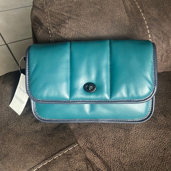 Coach Bag - Picture 1 of 4